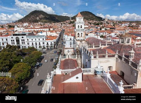 Sucre Bolivia : Red roofs of bolivian white city centre colonial ...