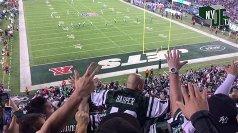 Fireman Ed leads JETS chant vs Buffalo - YouTube