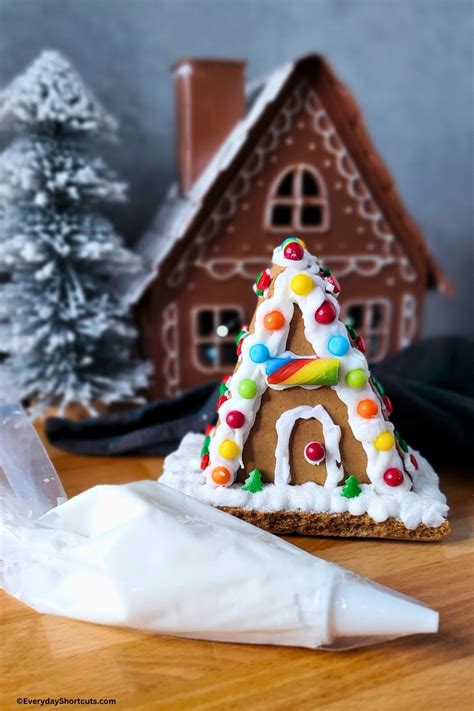 Trader Joe'S Gingerbread House Icing Recipe: Festive Holiday Delight | Kitchen Aiding