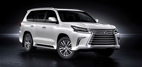 2016 Lexus LX 570 Facelift Shows Up at Pebble Beach Concours d'Elegance - autoevolution