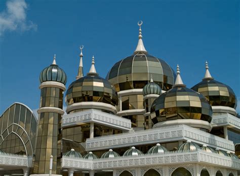 Crystal Mosque Malaysia - Amazing Crystal Design - XciteFun.net