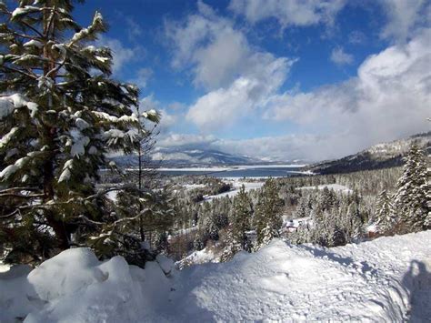 Sandpoint Blog: Perspectives from Altitude - Sandpoint in Winter White