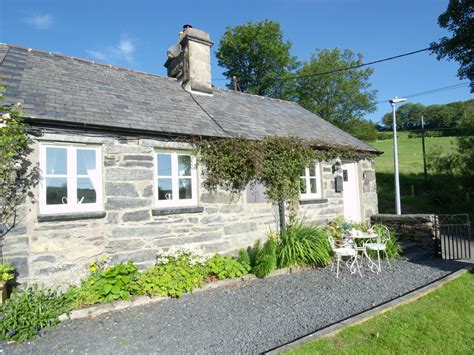 Snowdonia Stone Cottage | Snowdonia Stone Cottage in Betws-y-coed (6mls SE)