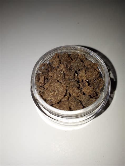 4g of some melty ice bubble hash of 2018. Smells insane!!! : r/BubbleHash