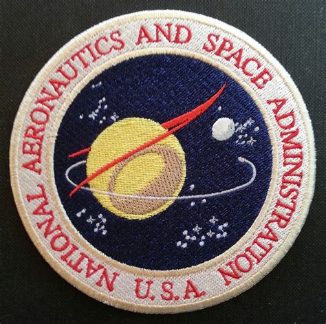 Reproducing the NASA Seal as a patch - collectSPACE: Messages