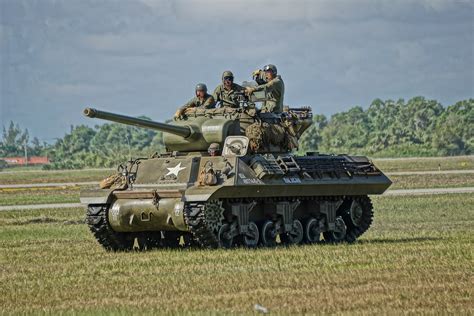 The Powerful M36 Jackson in 33 Images - Tank Roar