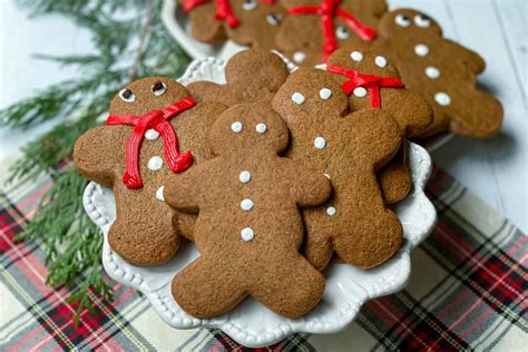 Gingerbread Cookies (German Inspired) - 31 Daily