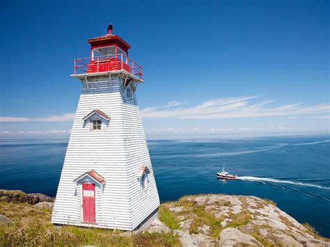 Visit a world of lighthouses | Atlantic Canada travel inspiration