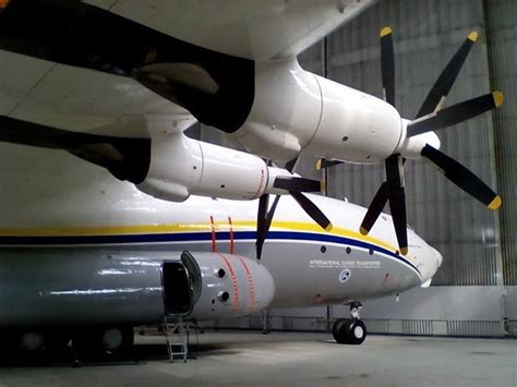 Newly painted Antonov An22, May 2016 | Aircraft design, Passenger aircraft, Aircraft