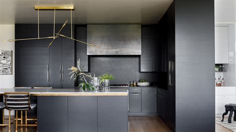 13 Black Kitchen Cabinets That Will Give You Serious Design Inspiration ...