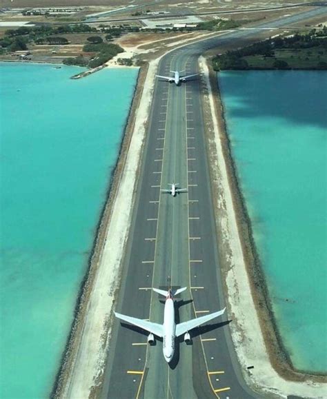 Honolulu Airport / Hawaii Airplane Photography, Travel Photography, Holiday Photography ...