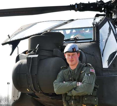 Prince Harry named best co-pilot gunner of the Apache helicopter ...