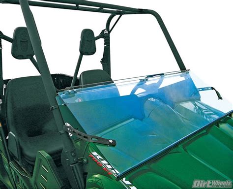 UTV WINDSHIELD BUYER’S GUIDE - Dirt Wheels Magazine