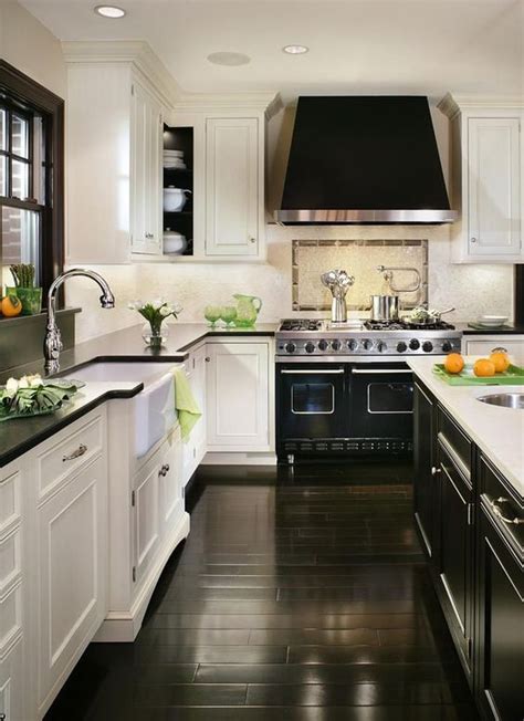 34 Timelessly Elegant Black And White Kitchens - DigsDigs