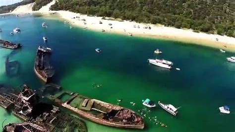 Tangalooma Wrecks - YouTube