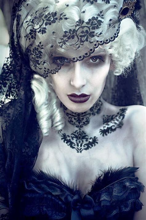 20 Scary Halloween Ghost Make Up Ideas • Inspired Luv | Victorian makeup, Halloween makeup looks ...