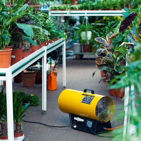 How to Heat a Greenhouse - 11 Ways to Heat Your Greenhouse — Backyard Oasis