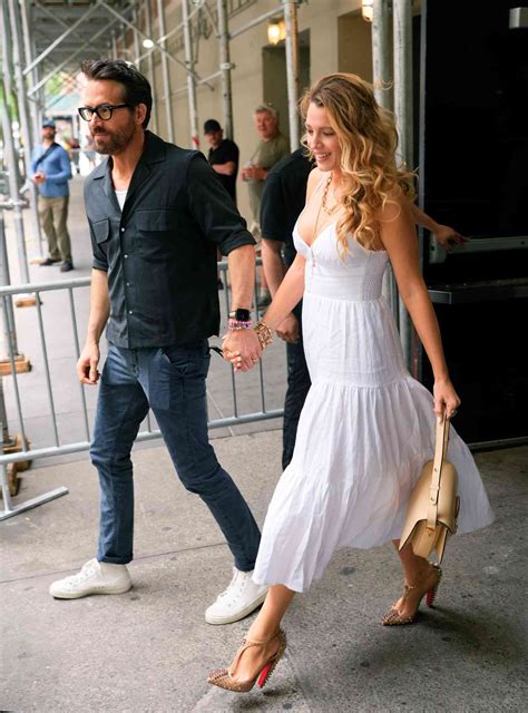 Blake Lively's Best Street Style Fashion Ever