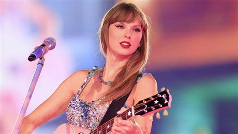 Taylor Swift Fans Outraged by Spread of Explicit AI-Generated Images ...