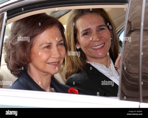 Queen Sofia (L) and Princess Elena of the Spanish Royal Family attend ...