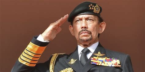 Sultan Hassanal Bolkiah of Brunei Net Worth 2024: Wiki, Married, Family, Wedding, Salary, Siblings