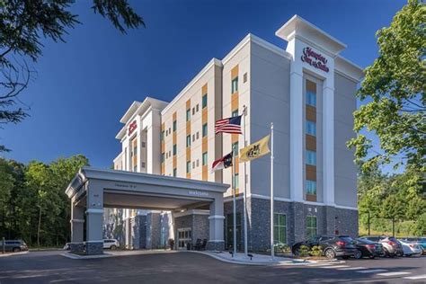 HAMPTON INN & SUITES ASHEVILLE BILTMORE VILLAGE $98 ($̶1̶2̶9̶ ...