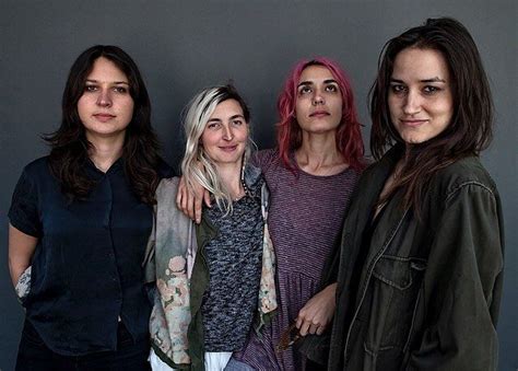 Pin by Ted Smith on Warpaint | Warpaint band, Portrait photography, Indie