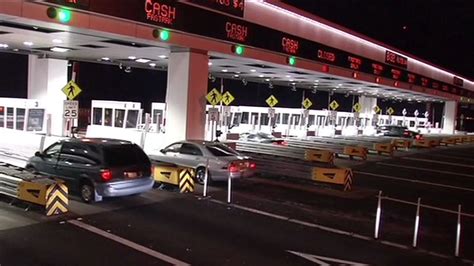 San Francisco Bay Area transportation officials to consider eliminating all toll takers - ABC7 ...