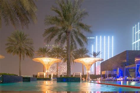 Rosewood Hotel Review: Abu Dhabi’s Finest Luxury Hotel | PIERREBLAKE