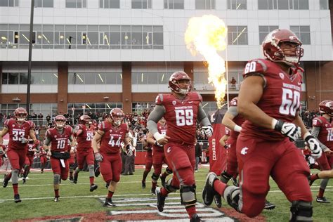 2017 WSU Football Preview - CougCenter