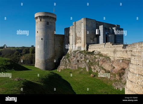 Falaise castle normandy hi-res stock photography and images - Alamy