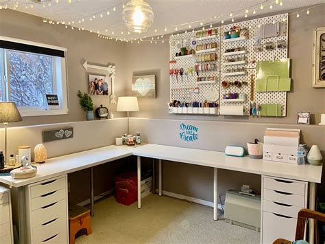 Crafting area with L-shaped desk from IKEA | Office craft room combo, Sewing room design, Craft ...
