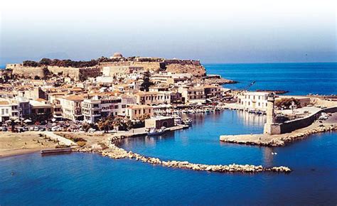 Rethymno - Combination of natural beauty and remarkable history - TheHotel.gr