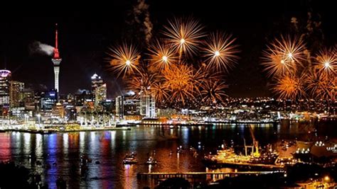 New Years Eve Fireworks 2016 in Aukland