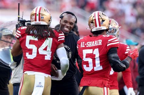 49ers' defensive coordinator search moves on without Vic Fangio