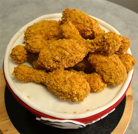 Kfc Bucket Cake - CakeCentral.com