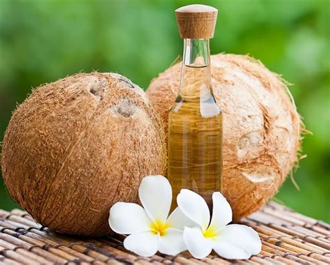 Top 4 skin benefits of Coconut oil