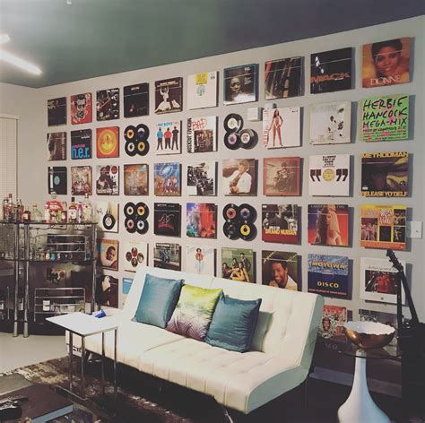 Vinyl Record Tribute Wall. #decor #homedecor #wallart #walldecor #wallclock#decor #homedecor # ...