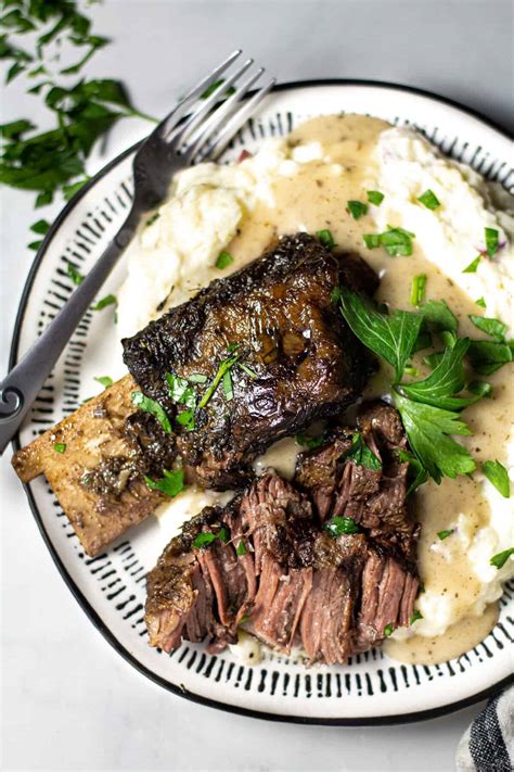 Slow Cooker Braised Beef Short Ribs Recipe - Midwest Foodie