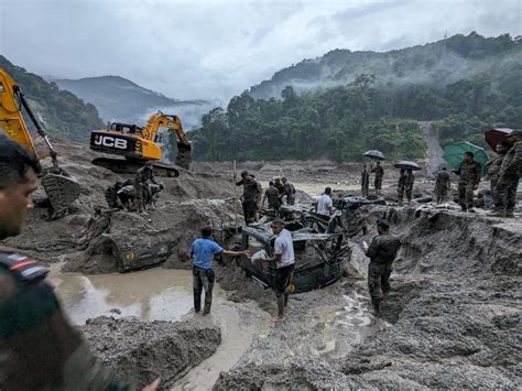 Sikkim flash floods | Death toll rises to 30; 62 found alive - The Hindu