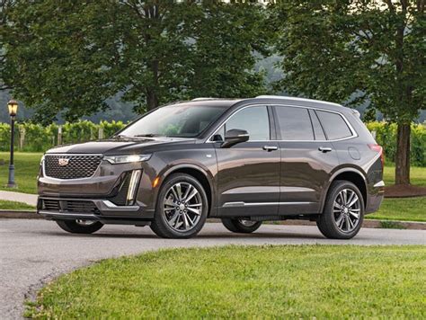 2021 Cadillac XT6 Review, Pricing, and Specs