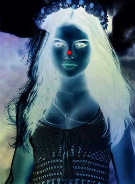 Stare at the red dot for 30 sec than look up at the ceiling and blink rapidly | Random | Cool ...