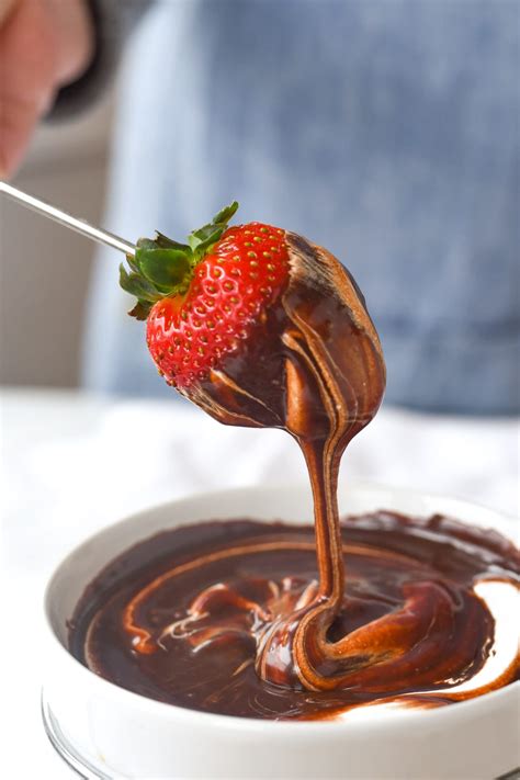 Easy Chocolate Fondue Recipe | Leigh Anne Wilkes