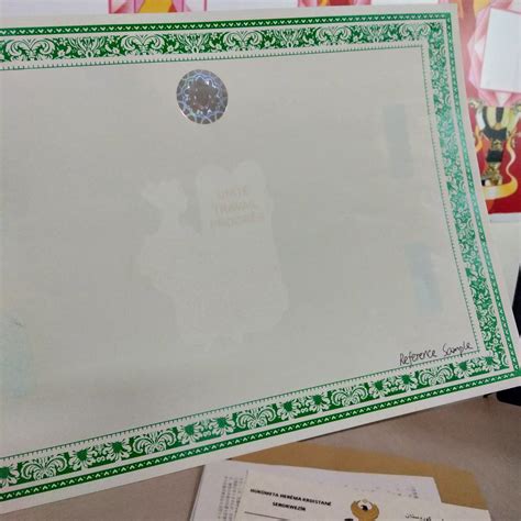 Custom Watermark Paper Printing Anti-Counterfeiting Certificate - China ...