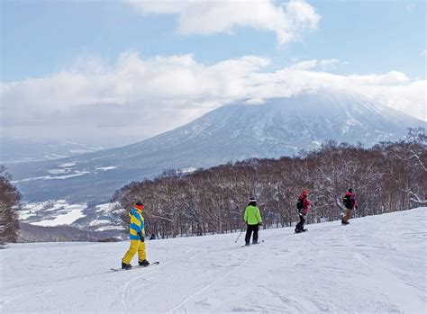 The Best Powder Snow in Hokkaido Near the New Chitose Airport