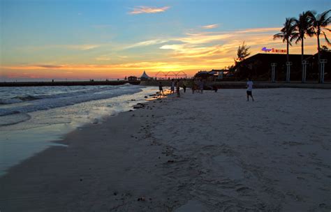 Photo, Image & Picture of Beihai Silver Beach Sunset