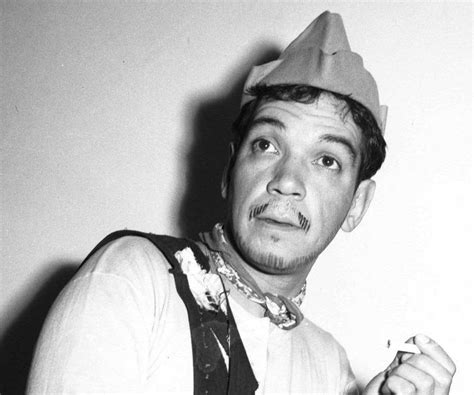 Cantinflas Biography - Facts, Childhood, Family Life & Achievements