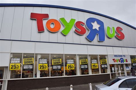 Toys R Us liquidation sales will begin at stores all over the country ...