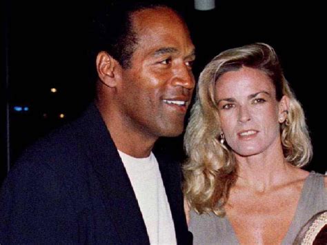 The O.J. documentary uncovers Nicole Simpson's horrifying 911 calls ...