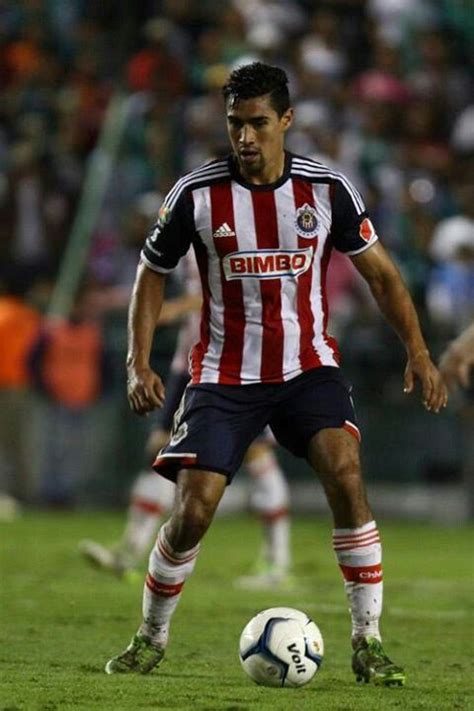 Pato araujo | Chivas, Equipo